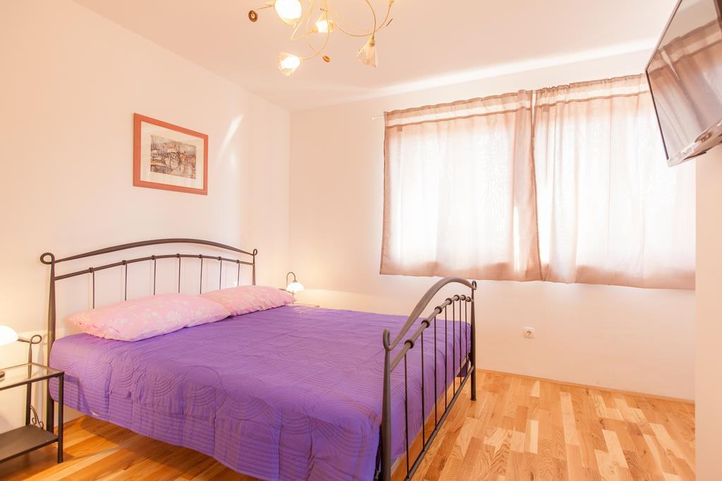 Villa Mare Vrh  Kamer foto